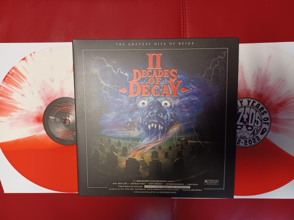 BLOODSUCKING ZOMBIES FROM OUTER SPACE - II Decades Of Decay 2LP ltd.